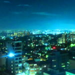 Luzes que respiram à noite na minha janela